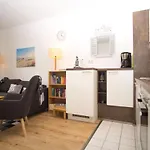 Strandresidenz Brandenburg 36 Mit Sauna- Und Schwimmbadnutzung Im Ahoi Sellin Goehren (Ruegen)